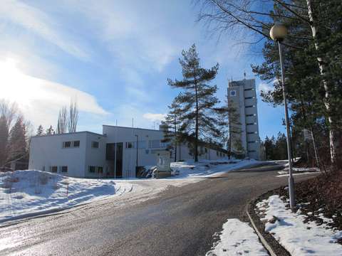 Keskuspaloasema sijaitsee Sepänkylässä.