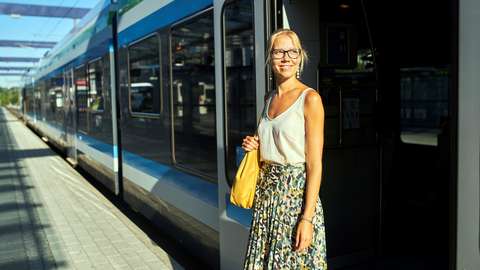 A woman standing in Leppävaara's train station.