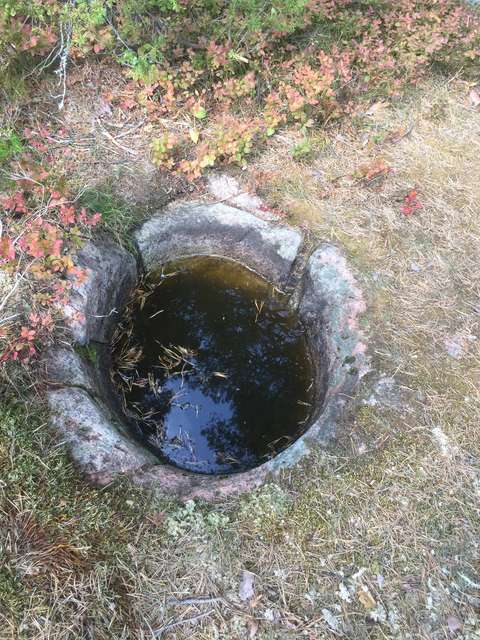 Hiidenkirnu, eli kattila.