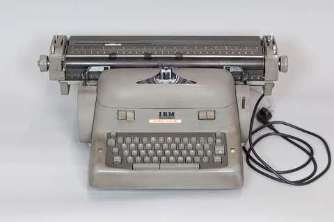 Sähkökirjoituskone.