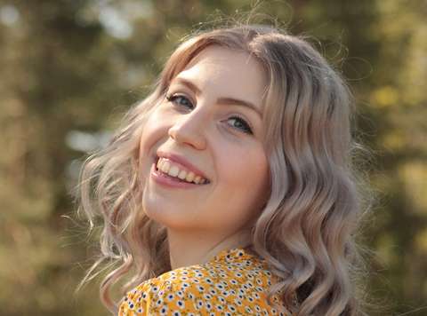 Viherlaakson lukion alumni Sohvi Nykänen.