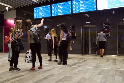 Mattby centrum är en knutpunkt i Esbo trafik.