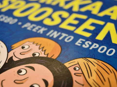 Kurkkaa Espooseen -kirjan kannessa on piirroshahmoja.
