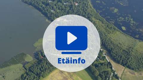 Ilmakuva Högnäsin kapeasta kannaksesta, päällä kuvake jossa tietokone ja teksti etäinfo.