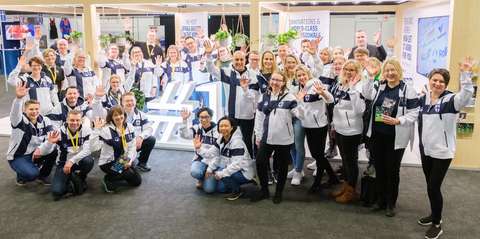 Team Finland in a group photo.