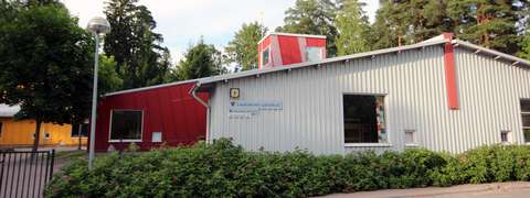 The daycare centre's building from the outside