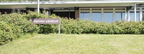 Tapiolan päiväkodin piha. 