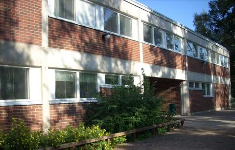 The daycare centre's building from the outside.