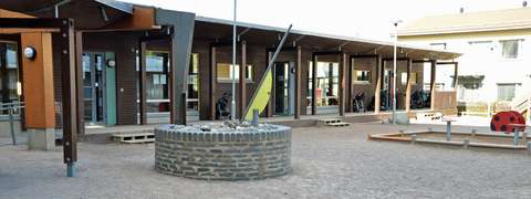 The daycare centre's building from the outside.