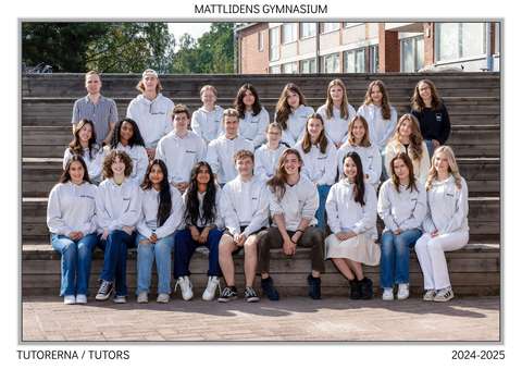 Gruppbild på skolans tutorer läsåret 2024-25.