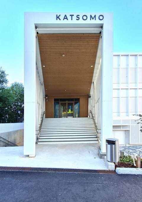 liikuntahallin sisäänkäynti