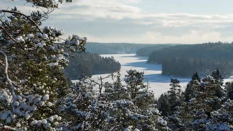 Pitkäjärvi lake in wintertime in Nuuksio, Northern Espoo.