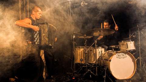 Muusikot Kimmo Pohjonen ja Eric Echampard.