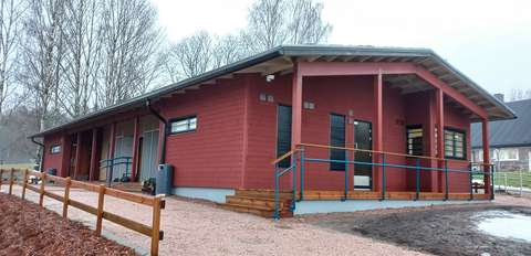 Oittaan uimarannan uudet pukutilat valmistuivat tammikuussa.