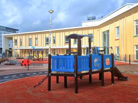 En bild på daghemmets fasad.