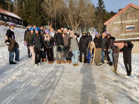 EYLn opiskelijat kelkkailemassa Norjassa