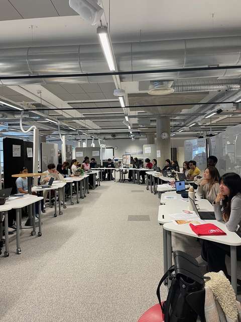 TOK-exhibition 2025 in Etelä-Tapiolan lukio.