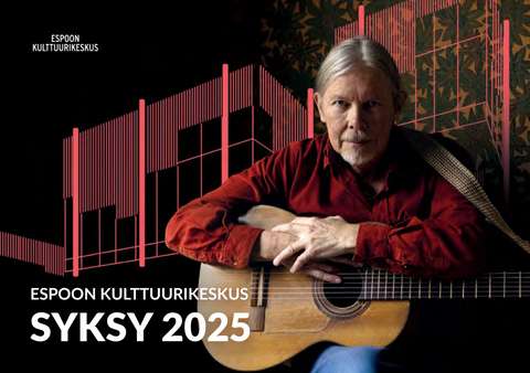 Espoon kulttuurikeskuksen syksyn 2025 kausiesitteen kansi, kuvassa J. Karjalainen.