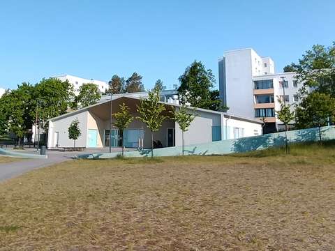 Matinkylän asukaspuiston puistorakennus