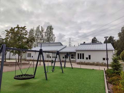 The daycare centre's building from the outside.