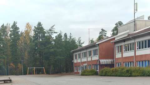 Esiopetusyksikön rakennus ulkoapäin.