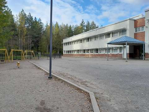 Esiopetusyksikön rakennus ulkoapäin.