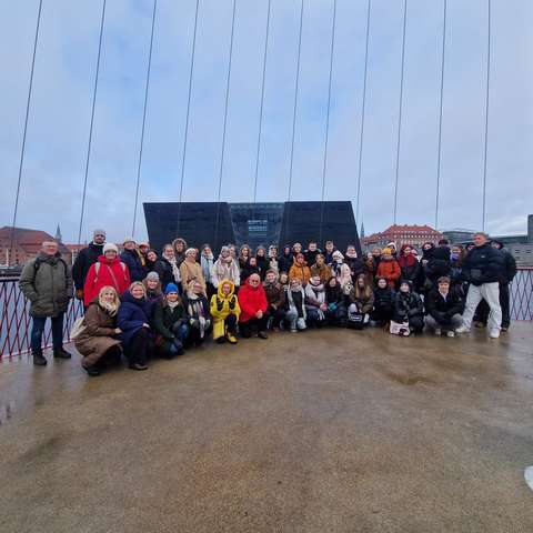 Kuvassa on Unesco-seminaarin osanottajat 