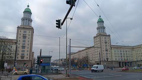 Frankfurter Tor ja Karl Marx Allee