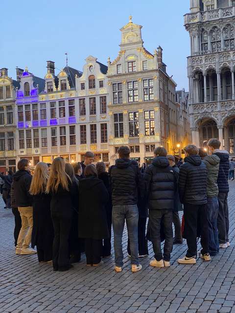 Brysselin vanhassa keskustassa -  Grand Place